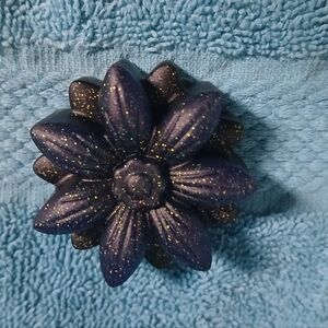 Dark Blue Resin Glitter Flower Art Decor